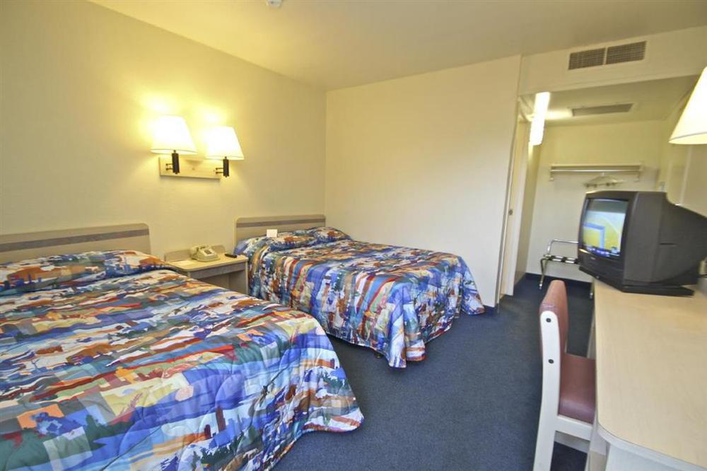 Park Inn By Radisson, Tracy Rum bild